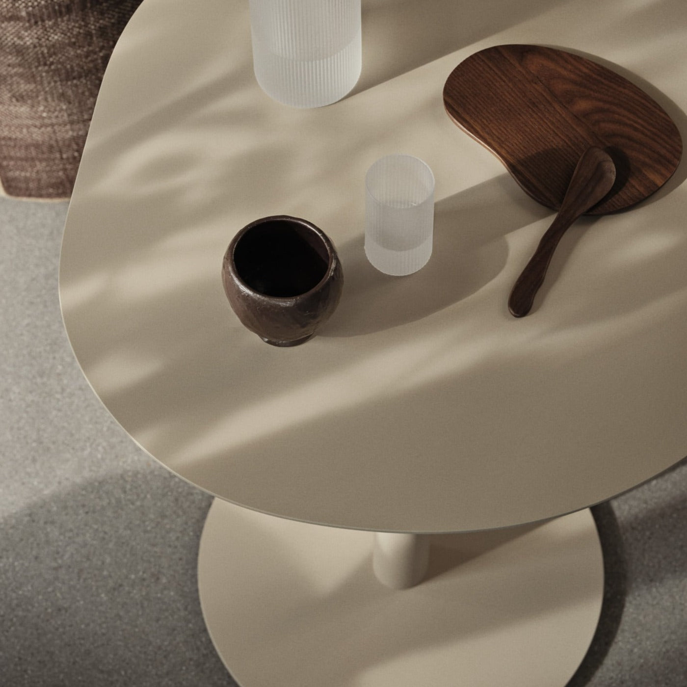 Pond Dining Table detail #colour_cashmere