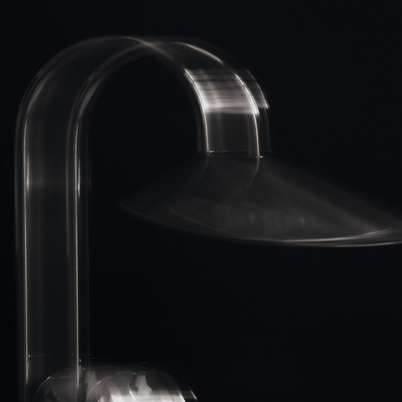 Arum Portable Table Lamp stainless steel. #colour_stainless-steel