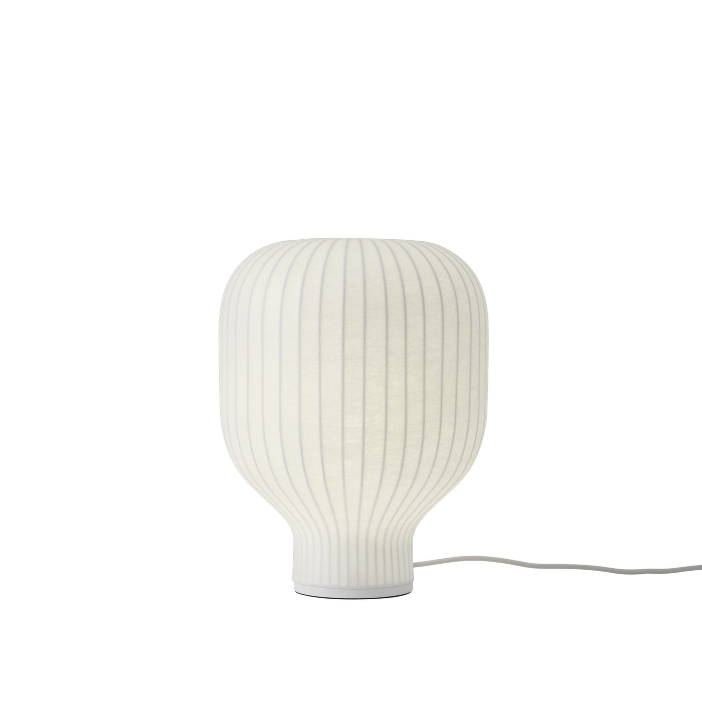 strand table lamp by Muuto