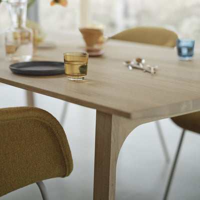 earnest extendable table 205 oak detail lifestyle #colour_oiled-oak